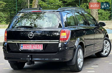 Універсал Opel Astra 2009 в 