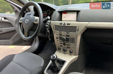 Універсал Opel Astra 2009 в 