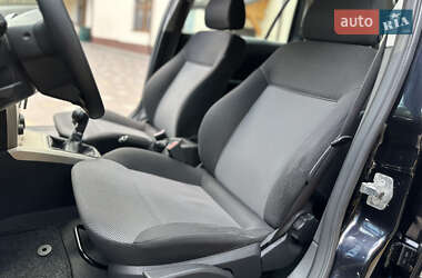 Універсал Opel Astra 2009 в 