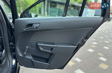 Універсал Opel Astra 2009 в 