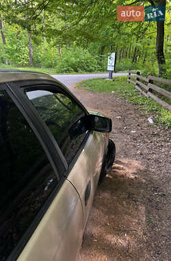 Седан Opel Astra 2000 в 