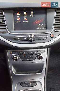 Універсал Opel Astra 2018 в 