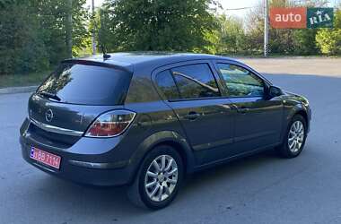 Хетчбек Opel Astra 2008 в 