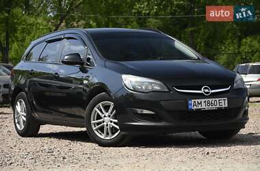 Універсал Opel Astra 2014 в 
