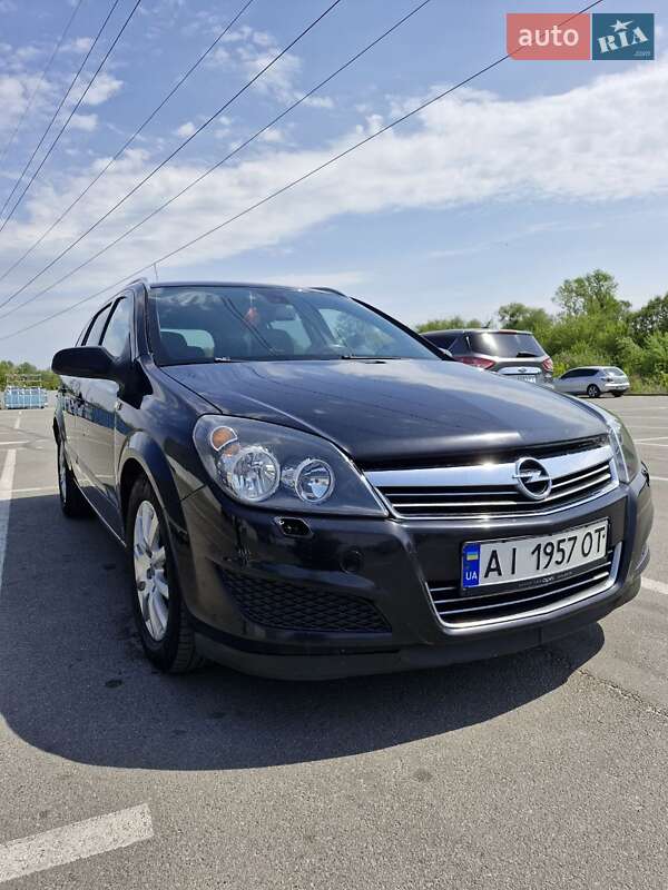 Универсал Opel Astra 2007 в 