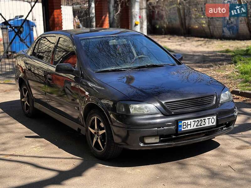 Седан Opel Astra 2008 в 