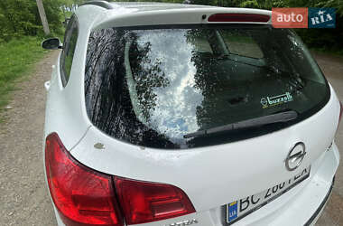 Універсал Opel Astra 2013 в 