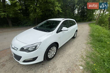 Універсал Opel Astra 2013 в 