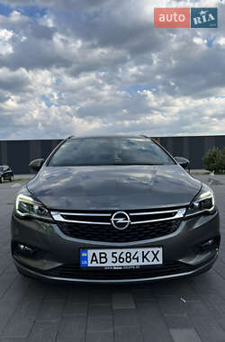 Универсал Opel Astra 2018 в 