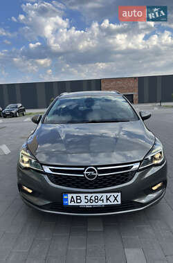 Универсал Opel Astra 2018 в Хмельницком