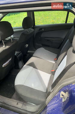 Універсал Opel Astra 2006 в 