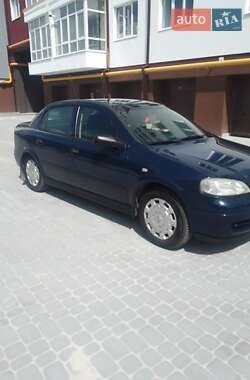 Седан Opel Astra 2008 в Ивано-Франковске