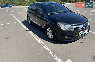 Хетчбек Opel Astra 2013 в 