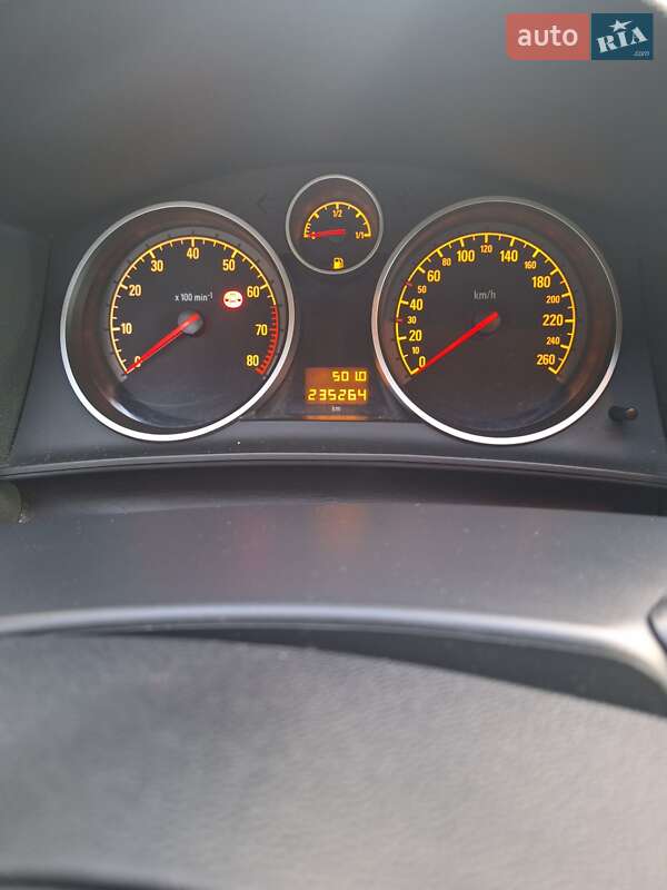 Универсал Opel Astra 2007 в Ровно фото 2 Универсал Opel Astra 2007 в Ровно