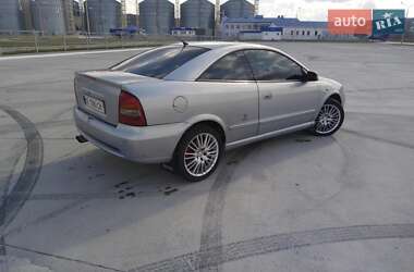 Купе Opel Astra 2000 в 