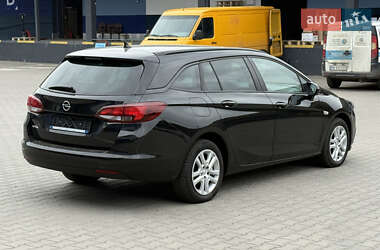 Универсал Opel Astra 2017 в 