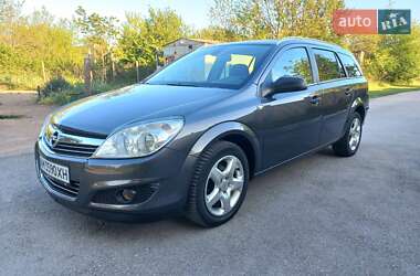 Универсал Opel Astra 2009 в 