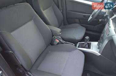 Универсал Opel Astra 2009 в 
