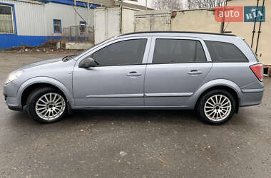 Універсал Opel Astra 2005 в 