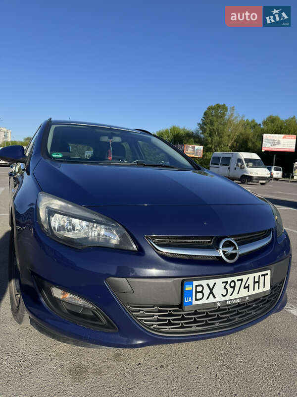 Opel Astra 2015