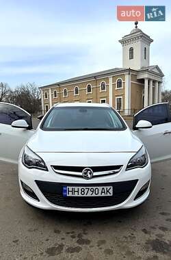 Універсал Opel Astra 2012 в Арцизові