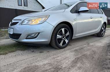 Универсал Opel Astra 2012 в Ковеле
