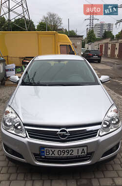 Хэтчбек Opel Astra 2007 в Тернополе