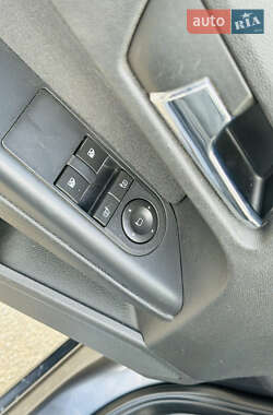 Хэтчбек Opel Astra 2009 в 