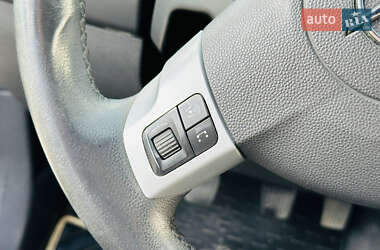 Хэтчбек Opel Astra 2009 в 