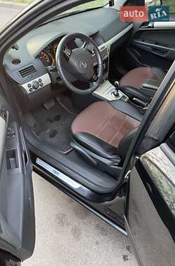 Універсал Opel Astra 2007 в 