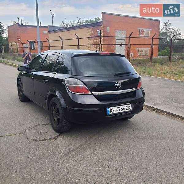 Хетчбек Opel Astra 2007 в Києві