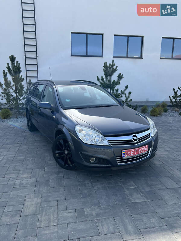 Універсал Opel Astra 2008 в 