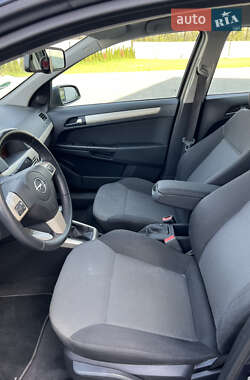 Універсал Opel Astra 2008 в 