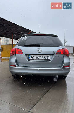 Універсал Opel Astra 2011 в 