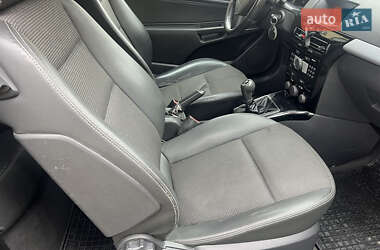 Хетчбек Opel Astra 2007 в 