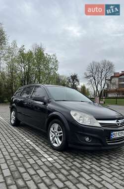 Универсал Opel Astra 2007 в 