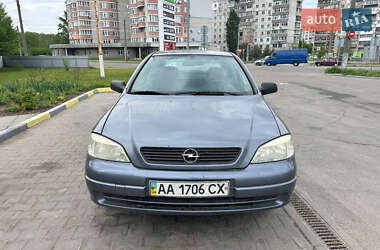 Седан Opel Astra 2007 в Сумах