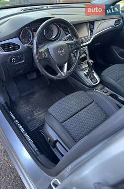 Универсал Opel Astra 2018 в 