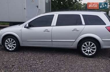 Универсал Opel Astra 2008 в 
