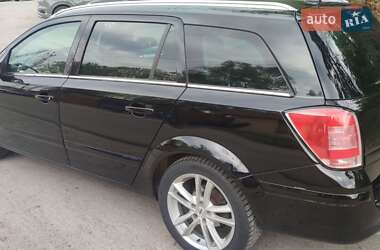 Универсал Opel Astra 2007 в 