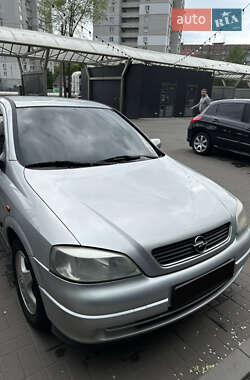 Хэтчбек Opel Astra 1998 в Днепре