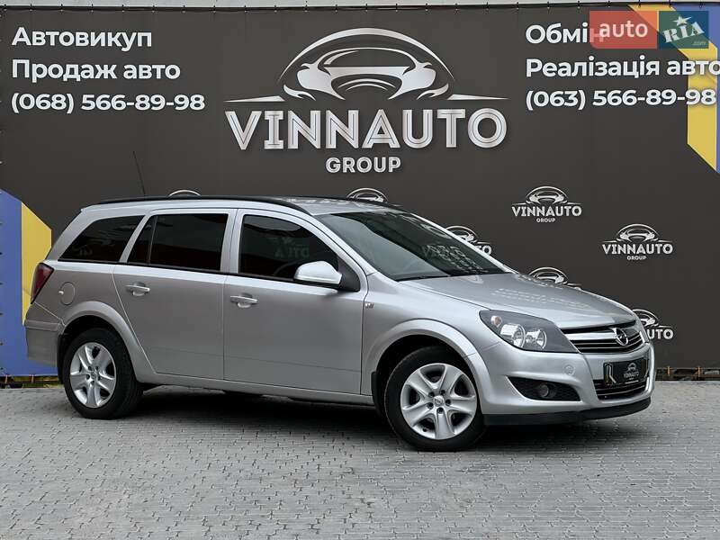 Универсал Opel Astra 2013 в Виннице