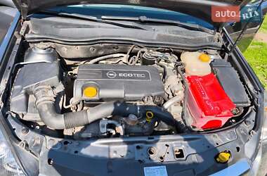 Универсал Opel Astra 2010 в Ратным