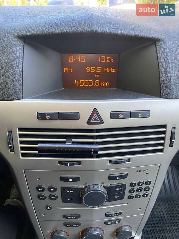 Универсал Opel Astra 2008 в Запорожье