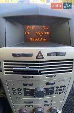 Універсал Opel Astra 2008 в 