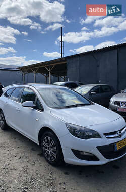 Универсал Opel Astra 2014 в Луцке