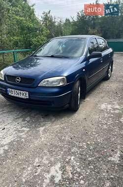 Седан Opel Astra 2005 в Літині