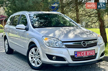 Универсал Opel Astra 2008 в Дрогобыче