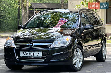 Универсал Opel Astra 2009 в Дрогобыче
