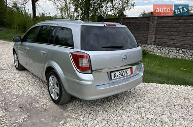 Универсал Opel Astra 2009 в 